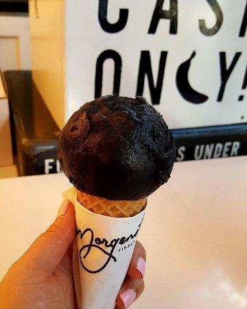 モーゲンスタンズ